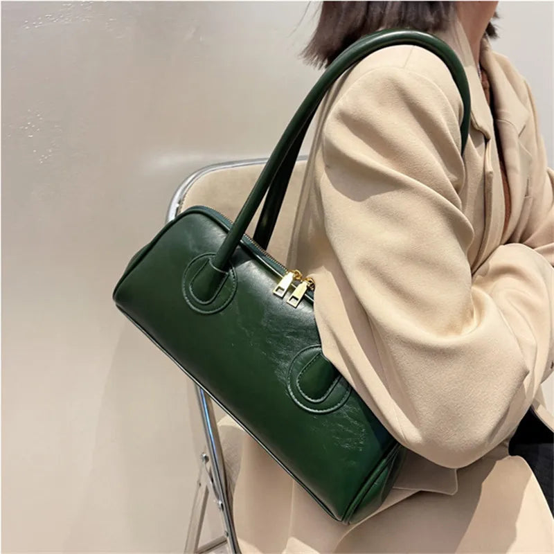 Women’s vintage PU shoulder bag