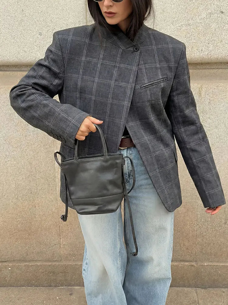 Women’s plaid stand-collar blazer