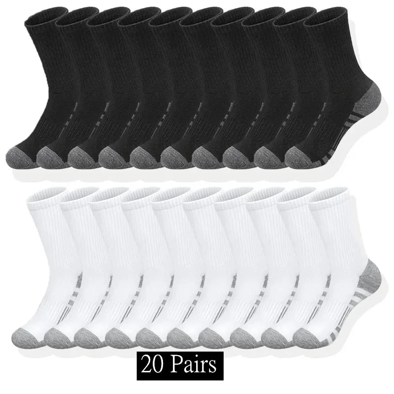 Multi-pack men’s classic crew sports socks in black and white – breathable durable design for sports | 3KDyn