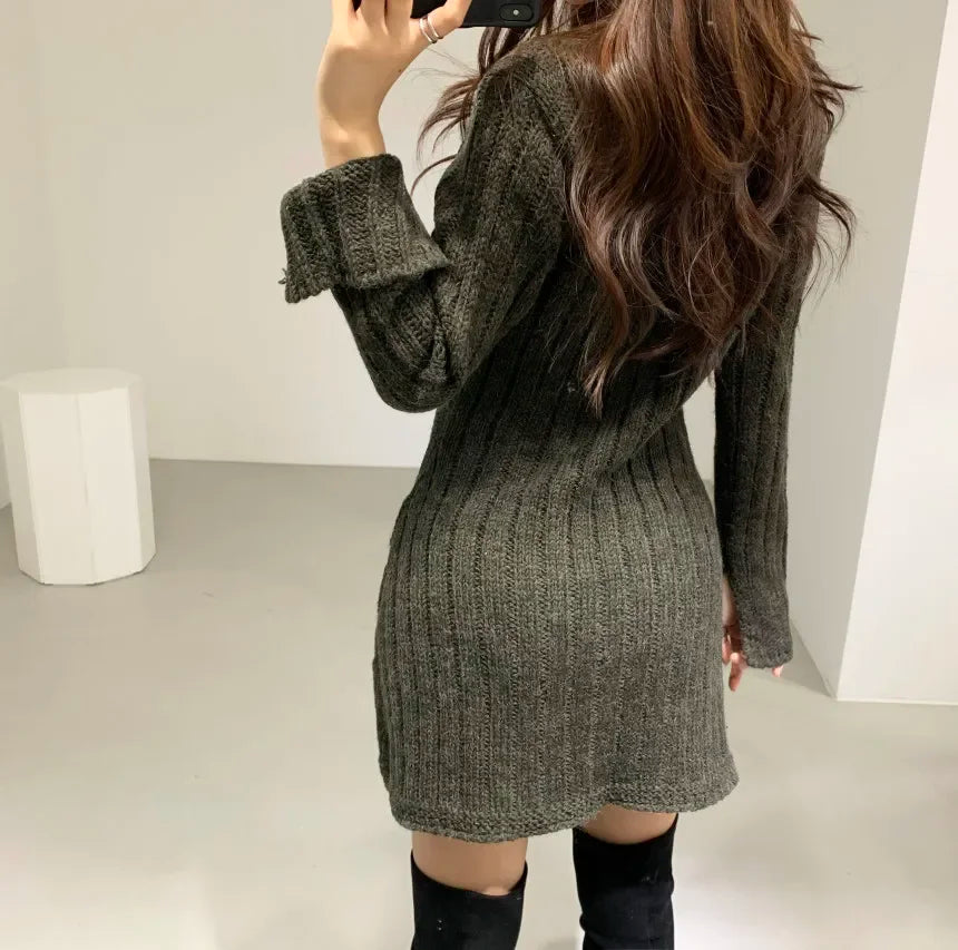 Women’s cable knit V-neck sweater dress - 3KDyn