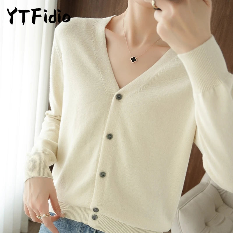 Women’s cotton V-neck button cardigan