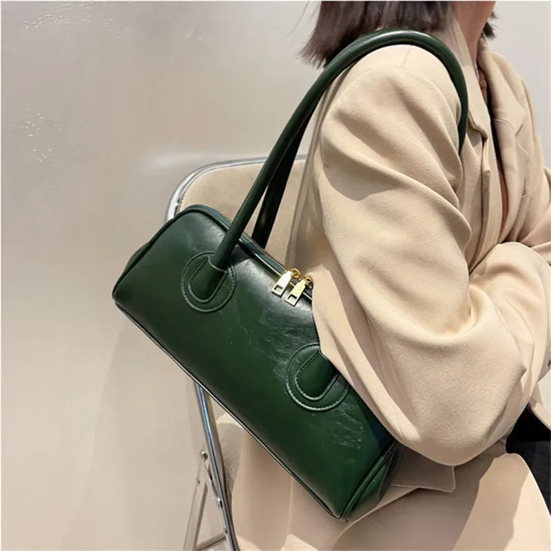 Women’s vintage PU shoulder bag