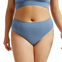Women’s seamless low-rise shaping briefs in multiple colors, S–5XL | 3KDyn