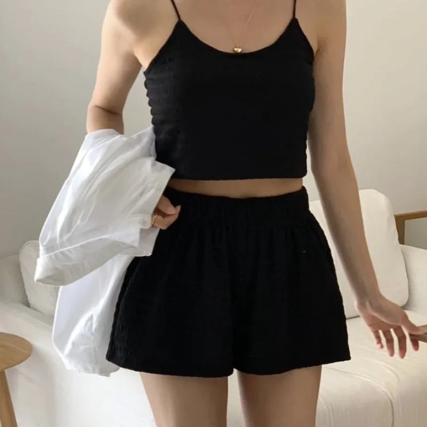 2-Piece Summer Sporty Set – High Waist Shorts & Padded Crop Top - 3KDyn