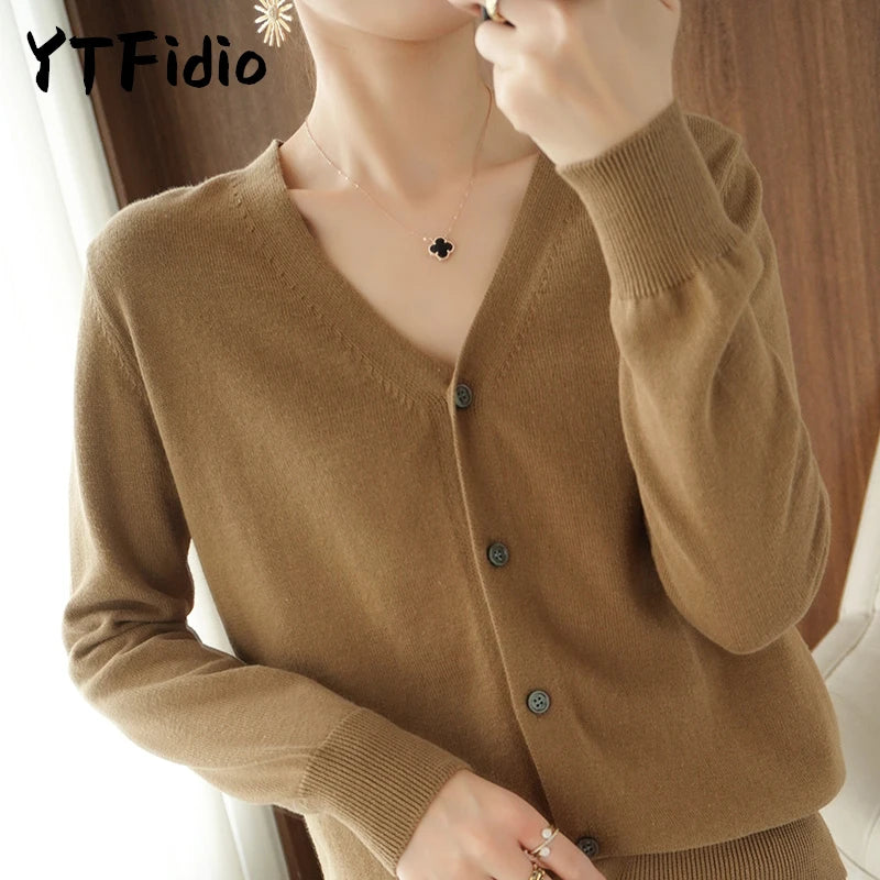 Women’s cotton V-neck button cardigan