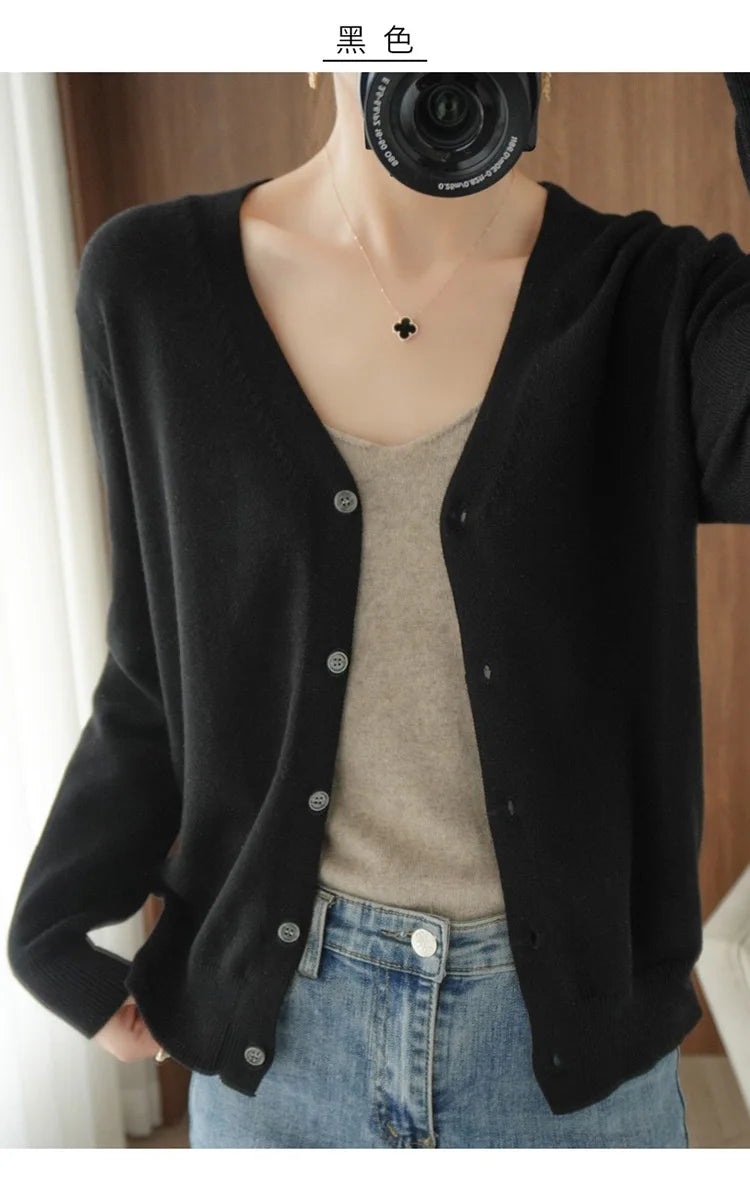 Women’s cotton V-neck button cardigan
