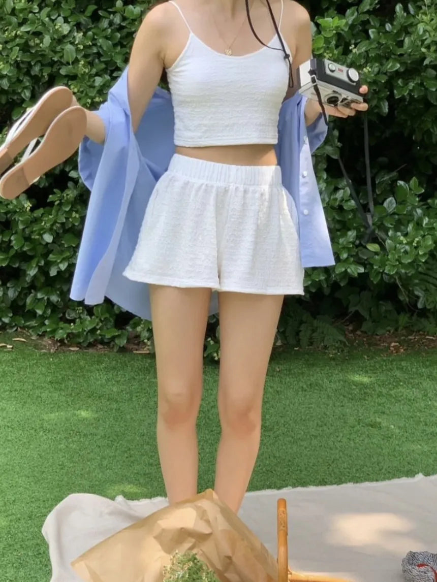 2-Piece Summer Sporty Set – High Waist Shorts & Padded Crop Top - 3KDyn